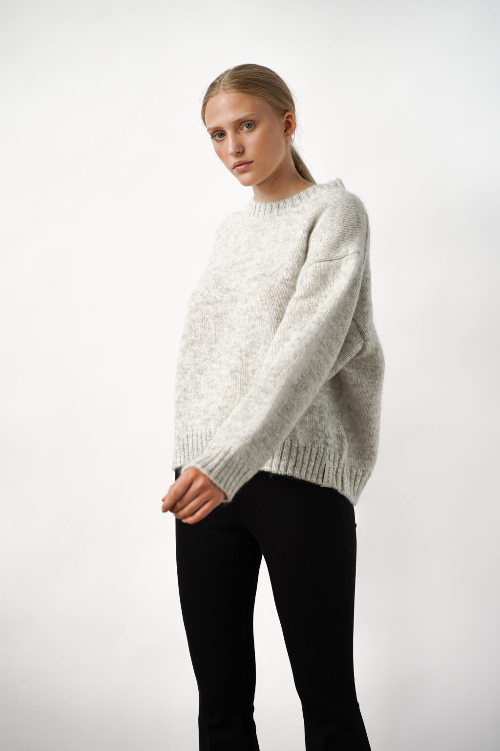 Ire Knitted Sweater - Sand Melange | R E S I D U S