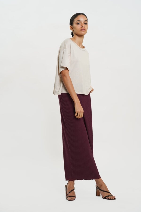Gwynet Tee - Greige - Image 13