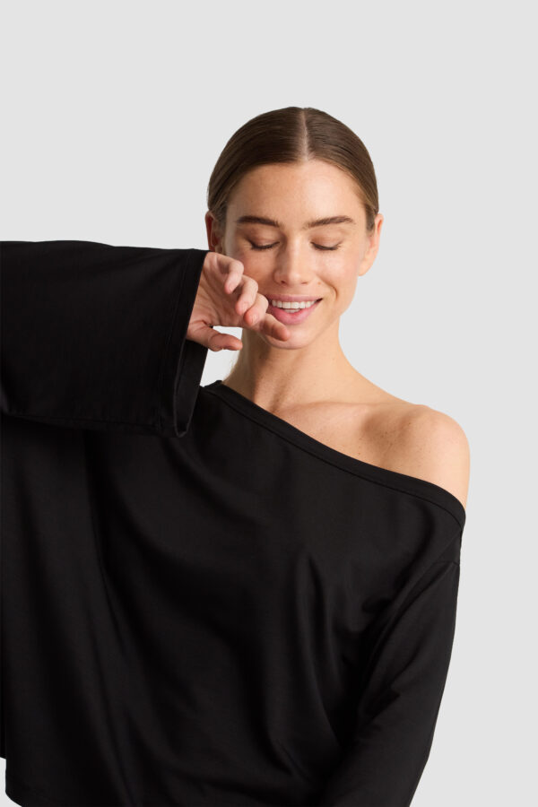 Gen Top - Black - Image 5