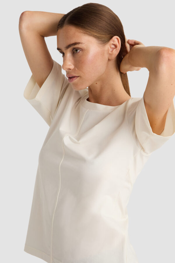 Thea Tee - Paper - Image 5