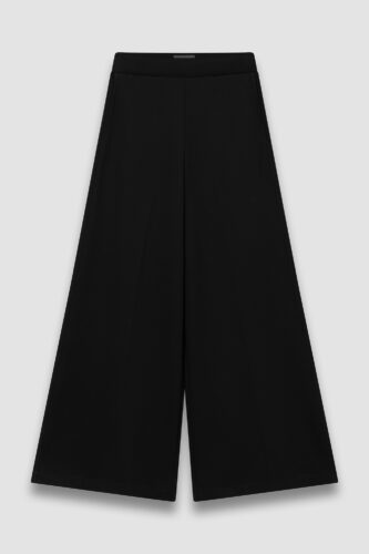 Luna Pants in Black – extra-wide-leg pants in LENZING™ ECOVERO™ viscose