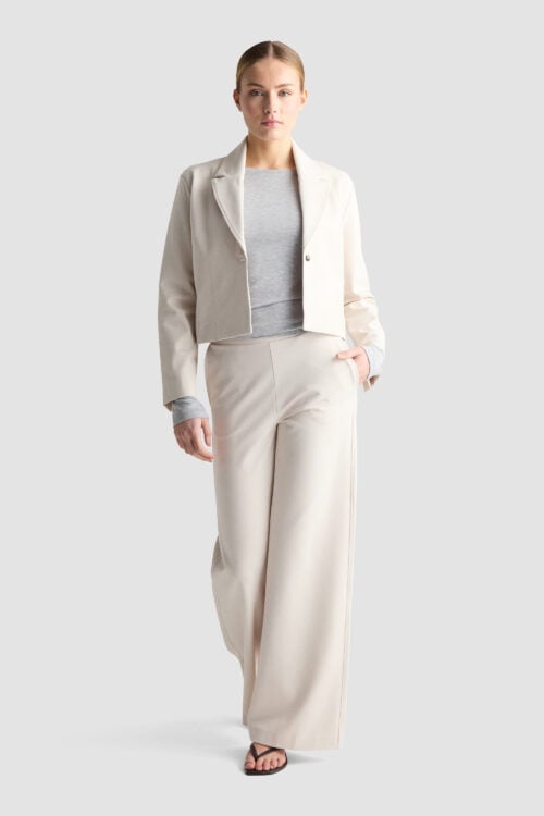 ANDIE_BLAZER_OYSTER sustainable ecovero