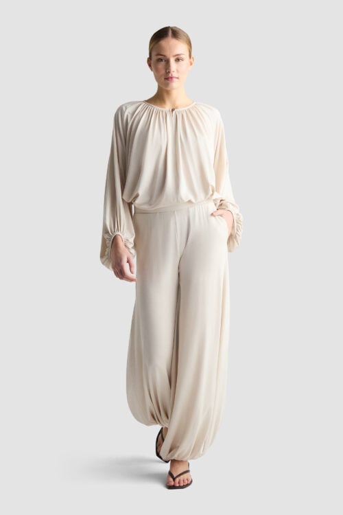 CARACAS_PANTS_OYSTER sustainable tencel