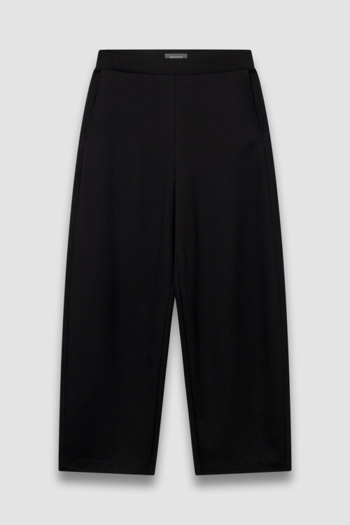 LyndonPants_Black_5000_Flatlay_10