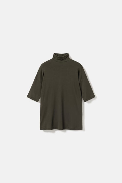 2101-5106_0509_Rosemary_Tomasine_Turtleneck-10