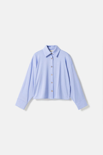 Gart Shirt in Bluebird laid flat