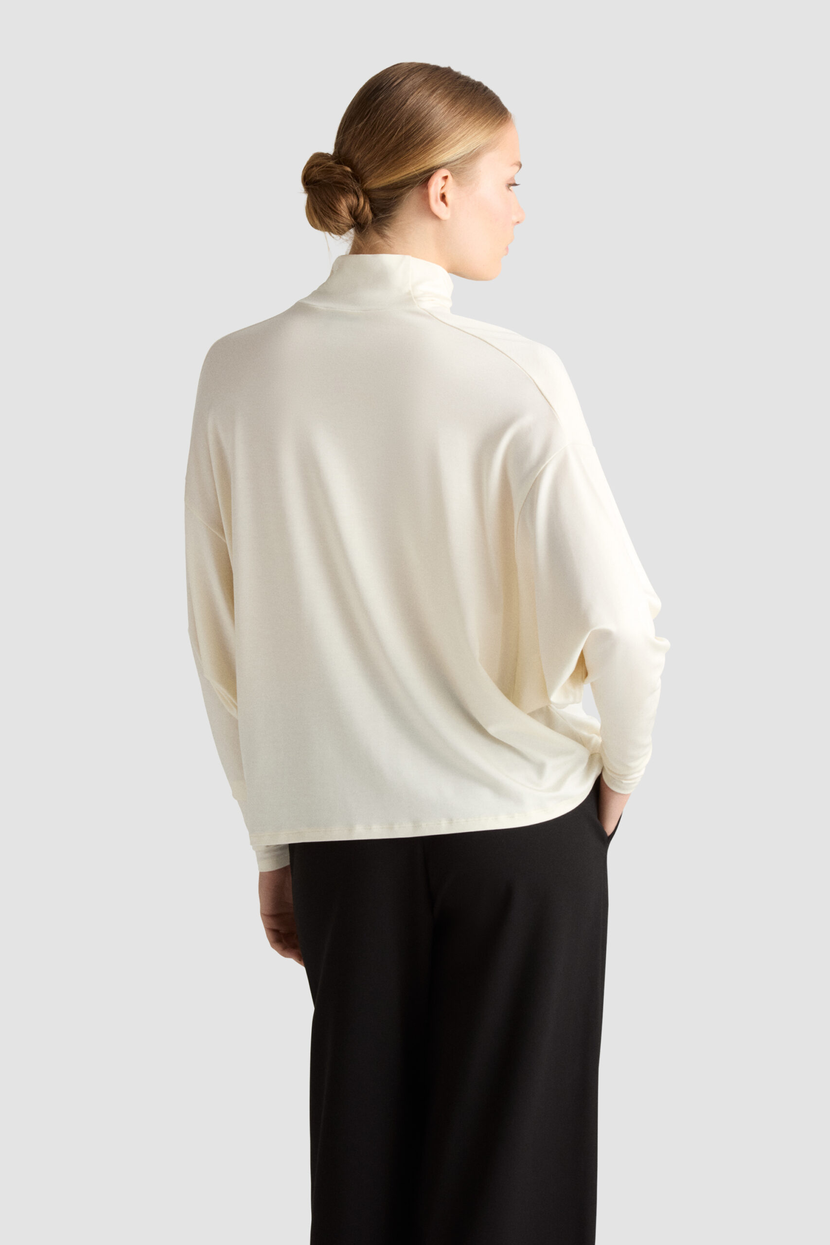 Griet Turtleneck - Paper - Image 4