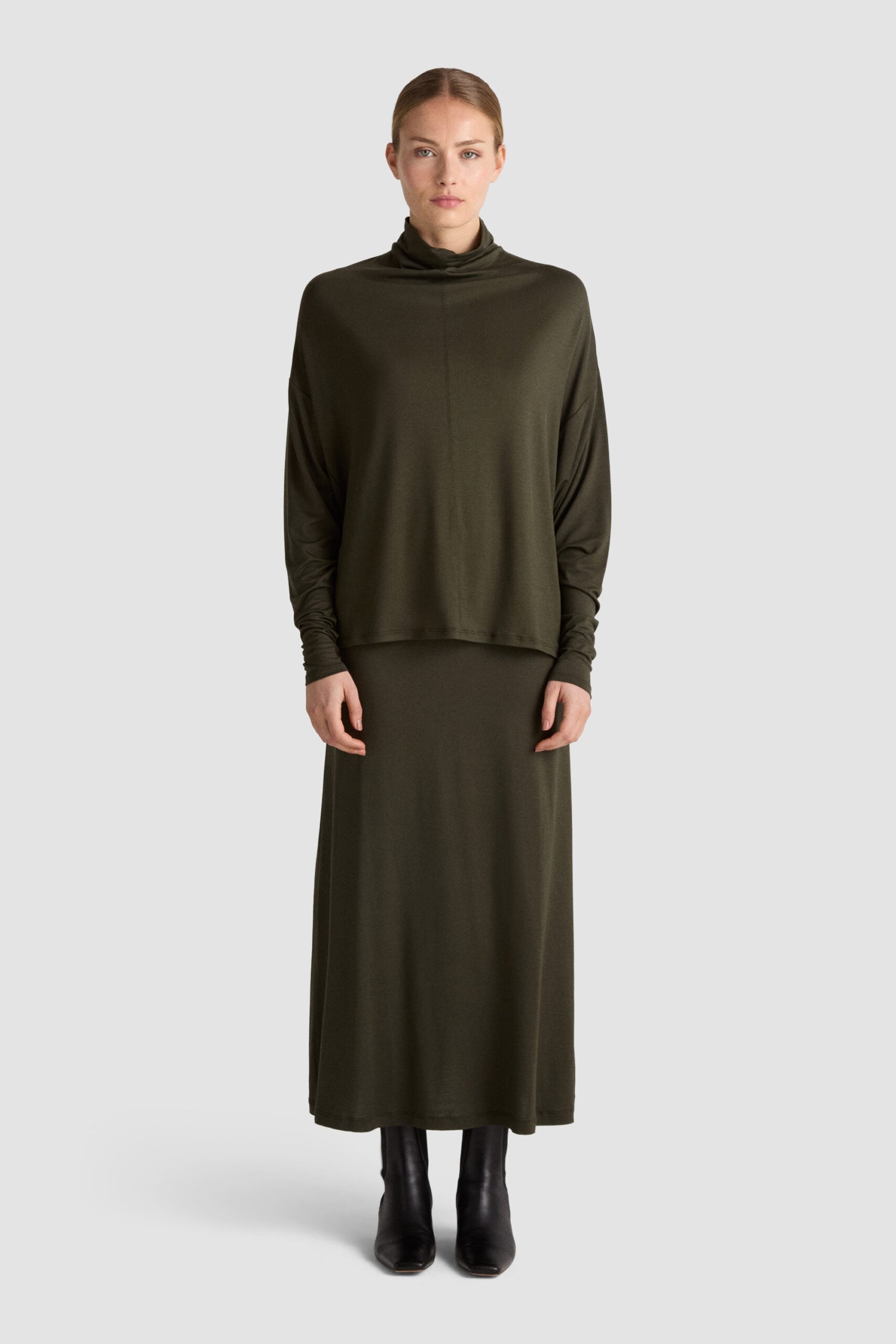 griet-turtleneck-rosemary